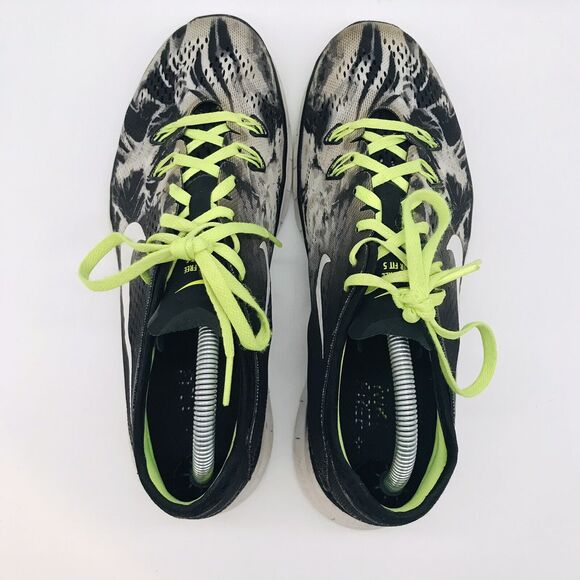 Nike Free 5.0 TR Fit 5 Print Sneakers Black & White Women 10.5 Shoes 704695-014 - Picture 6 of 10